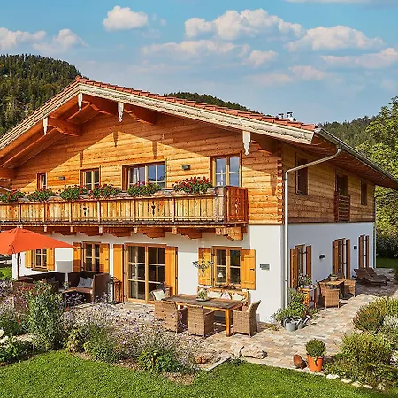 Dosbach Apartament